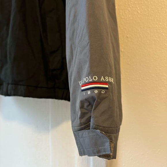 Polo Jacket Grey & Black - Picture 5 of 5